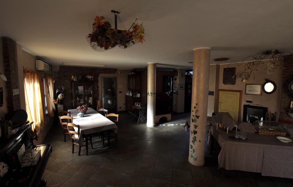 B&B Edera Castagnole Piemonte エクステリア 写真