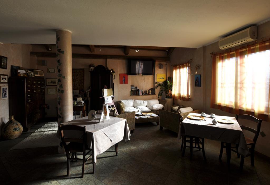 B&B Edera Castagnole Piemonte エクステリア 写真